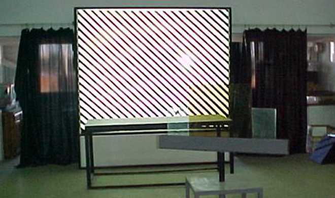 Testing laboratory for glass