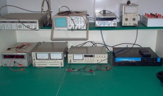 معمل إختبارات (الصوتيات والمرئيات)