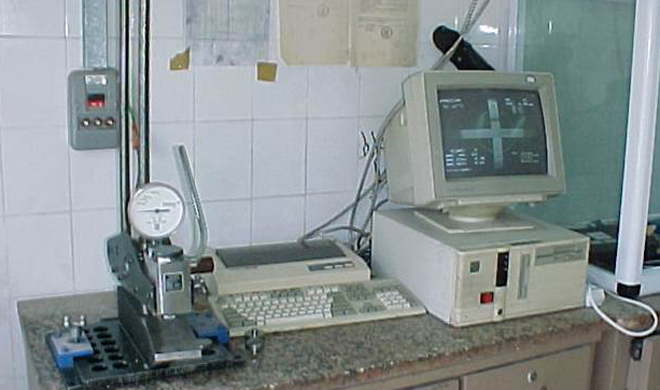 معمل إختبارات ( الصلادة )